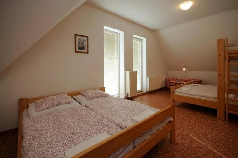 Tradicni Hostinec Aparthotel Sněžné Bagian luar foto